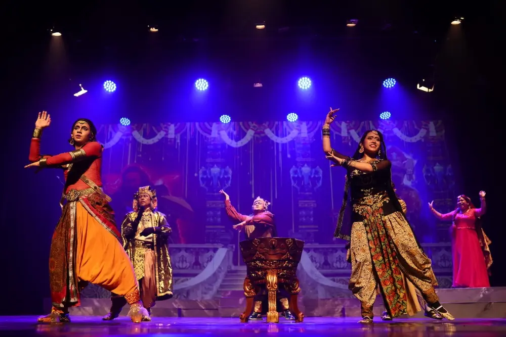 Festival 44 Theater Coma Suga Saga Mahabarata in the "Savitri" play