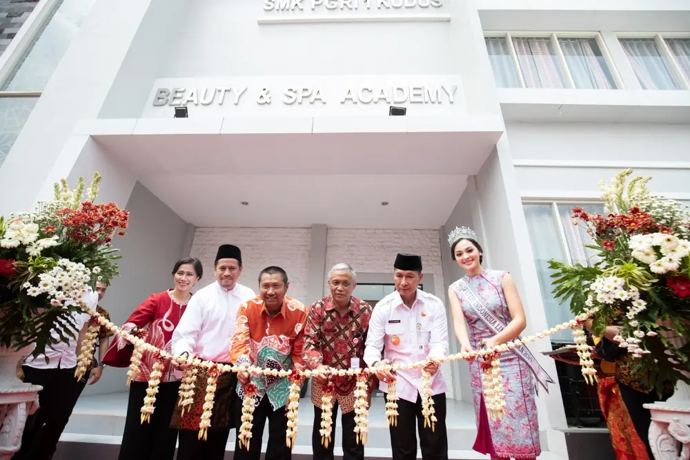 Djarum Foundation Inaugurates Vocational School Beauty and Spa in Kudus