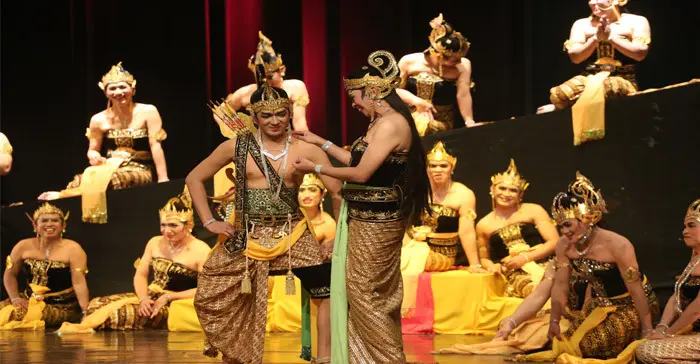 Wayang Orang Bharata presents “Srikandi Larasati Twins”
