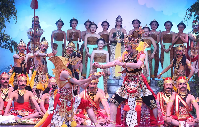 "Kikis Tunggorono", the Bharata People's Puppet