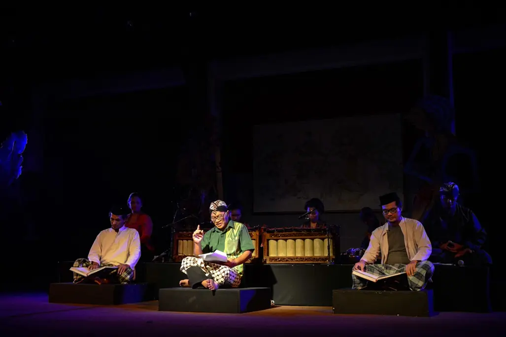 Landung Simatupang Dramatic Reading Stage