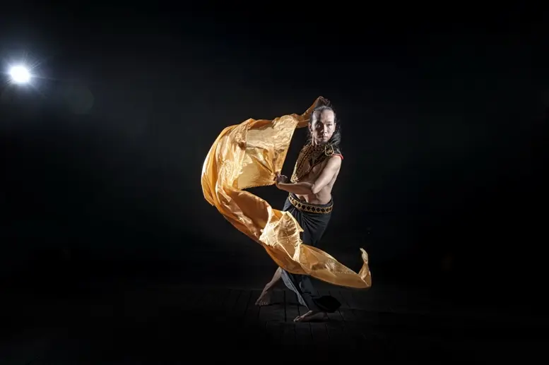 Voyage of Independent Expression 2014 Contemporary Dance Performance