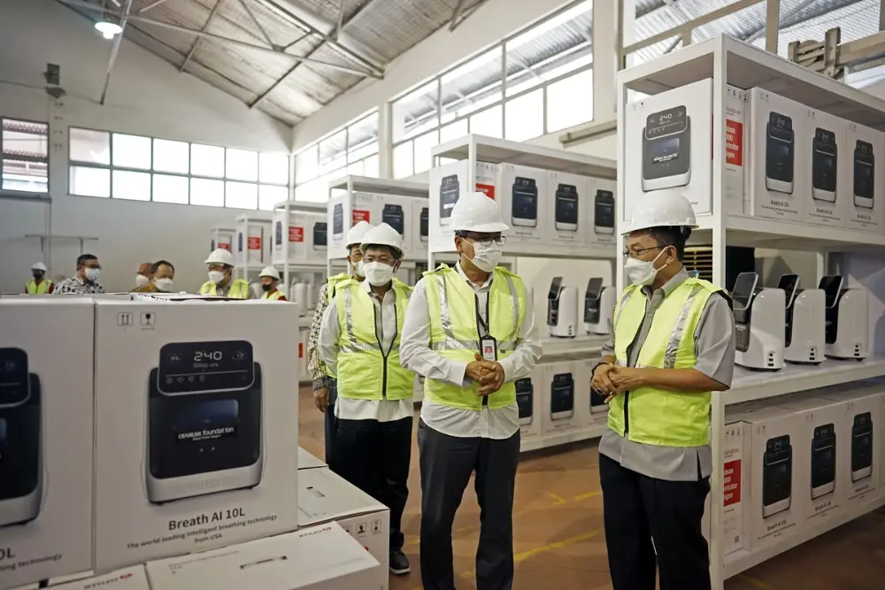 Anticipating the New Variant of Covid-19, Djarum Foundation Donates 1000 Oxygen Concentrator Units to the Indonesian Ministry of Industry and Hospitals