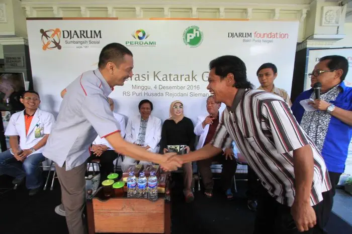 Free Cataract Surgery at Puri Husada Rejodani Hospital, Sleman Closing Year 2016