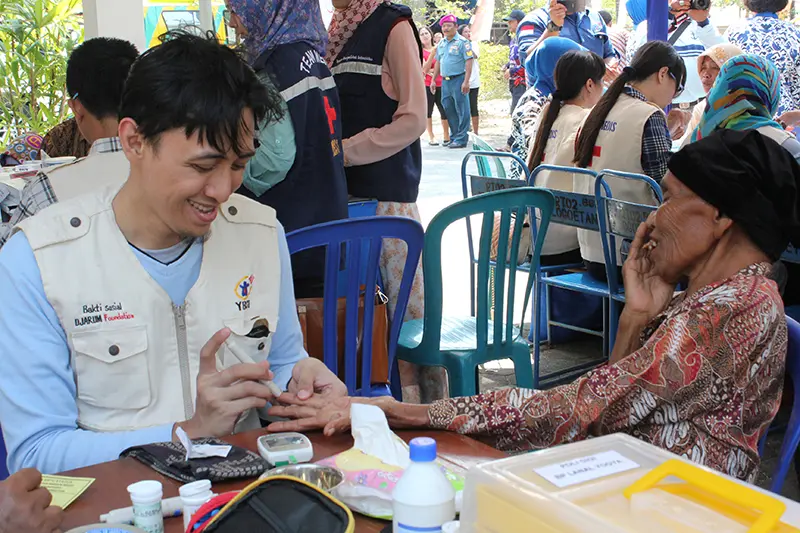 Djarum Foundation Holds Social Service at Sadeng Beach, Gunung Kidul
