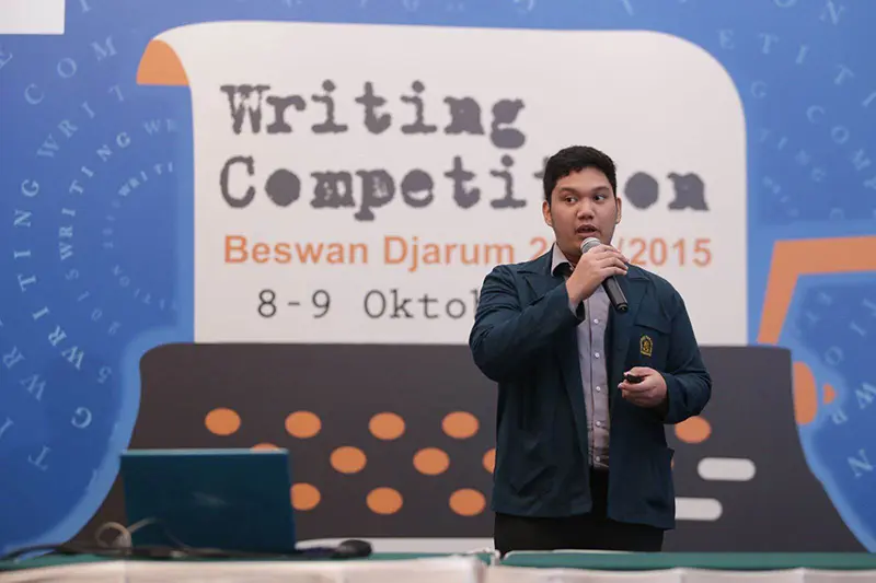 Preparation for the National Final: Complete the Presentation to Hold the Final Simulation