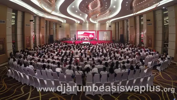 Become a Diversity Warrior