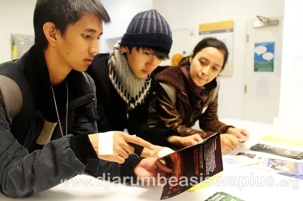 Take a look at the Center for Education in the UK