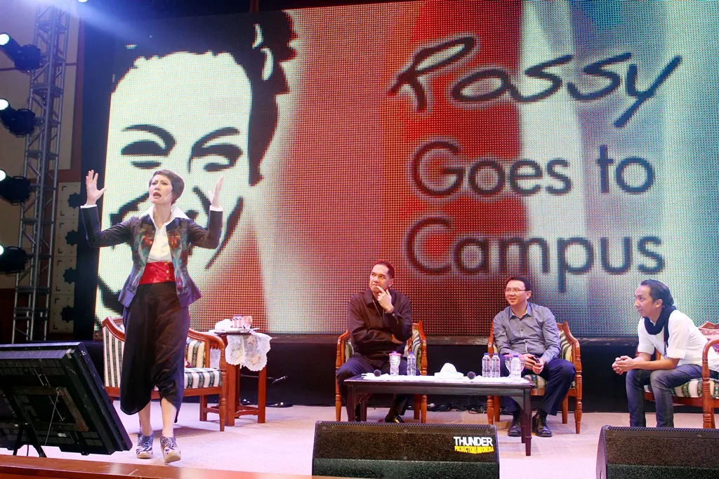 Sunday Night Full of Inspiration with Rossy Goes To Campus