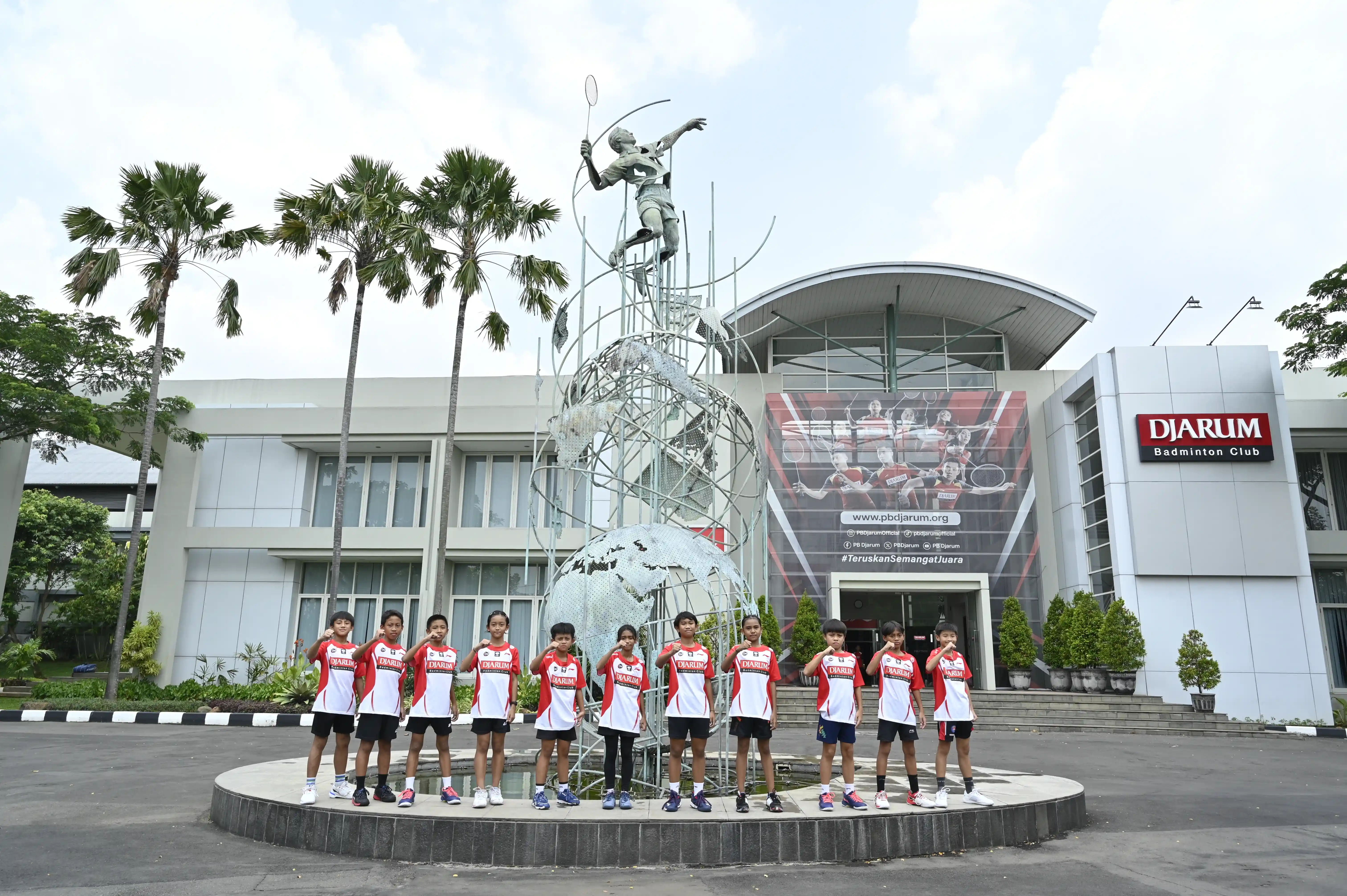 11 Athletes Join PB Djarum