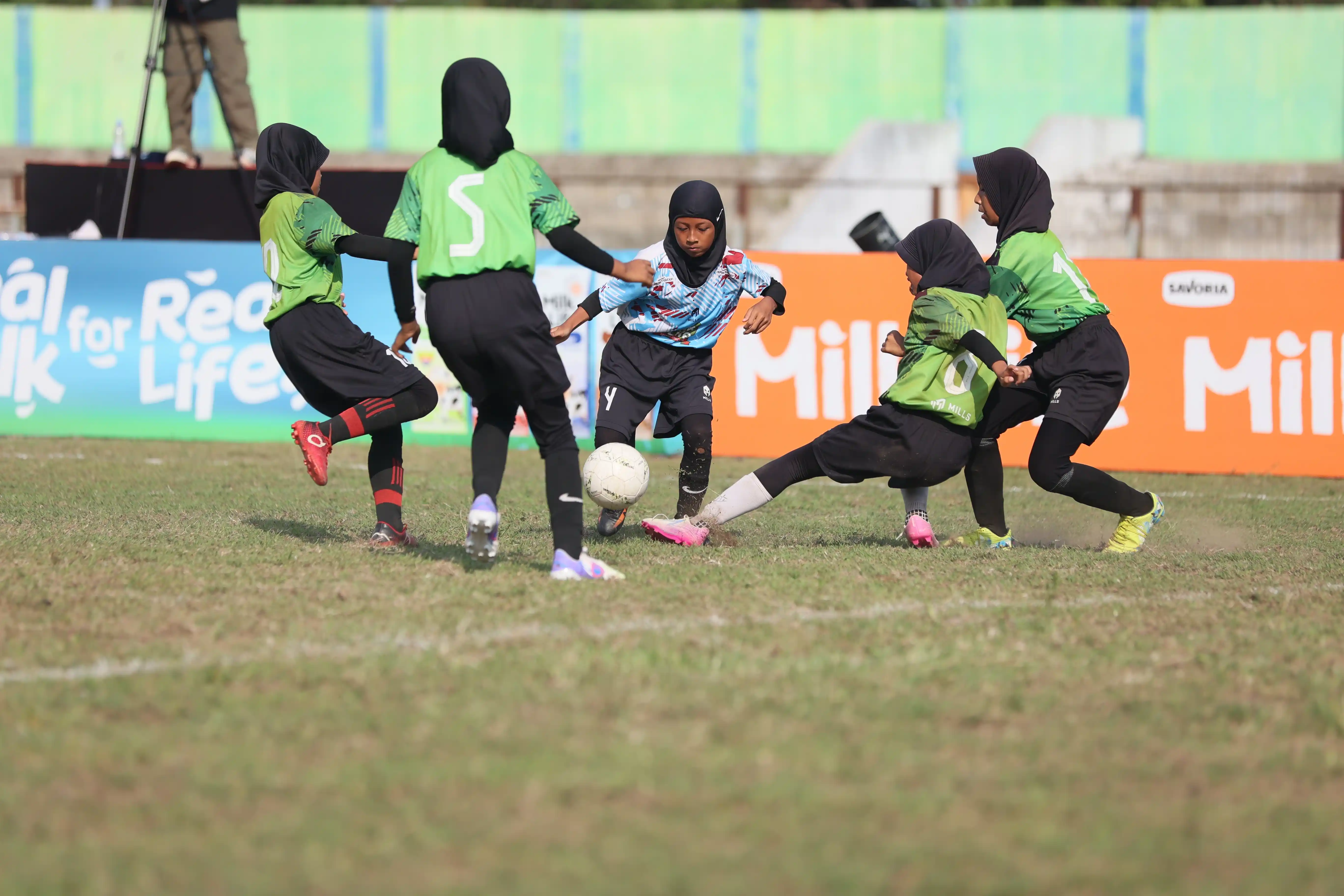 SD Muhammadiyah Sapen dan MIS Al Islamiyah Grojogan Raih Gelar Kampiun