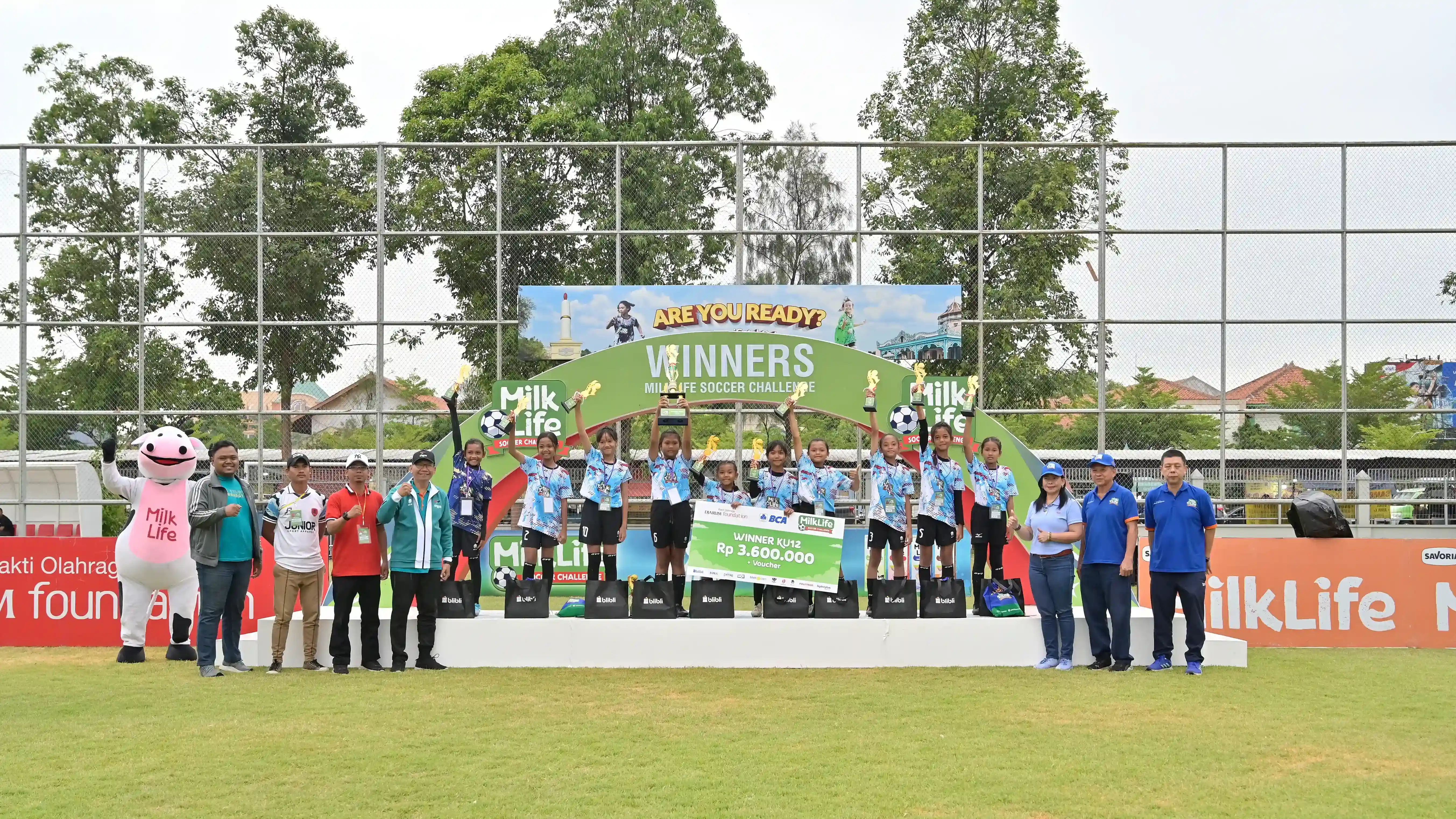 SDN Tempel Surakarta & SD Kristen Manahan Surakarta Juara Bertahan