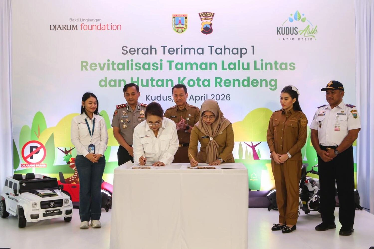 Revitalization of the Traffic Park and Rendeng City Forest: The Synergy of BLDF and Kudus Regency Government Presents Community Educational Facilities